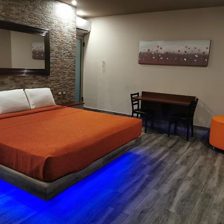 מונטריי Hotel Plaza Arteaga מראה חיצוני תמונה