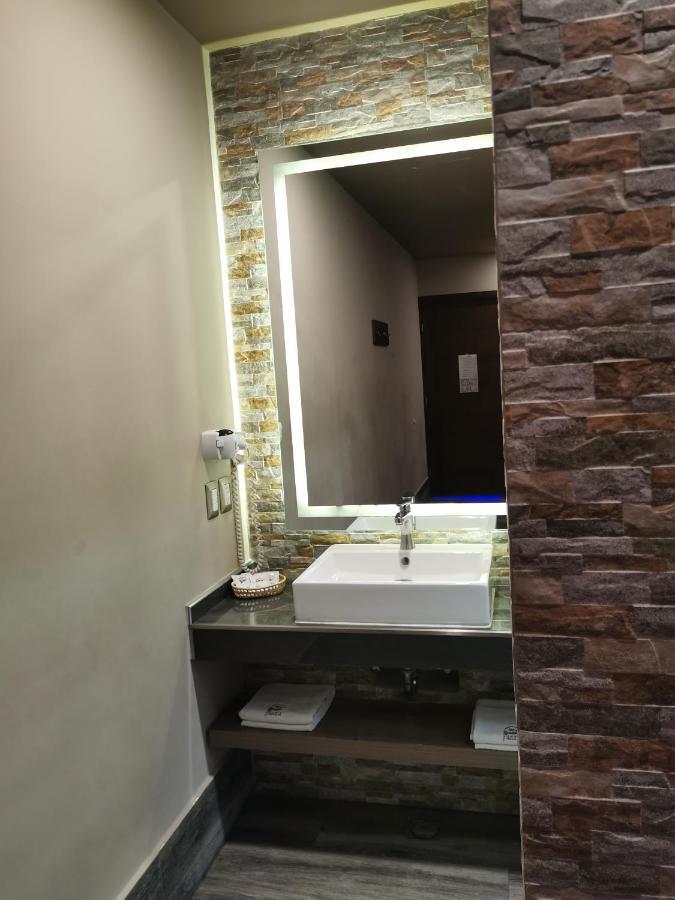 מונטריי Hotel Plaza Arteaga מראה חיצוני תמונה