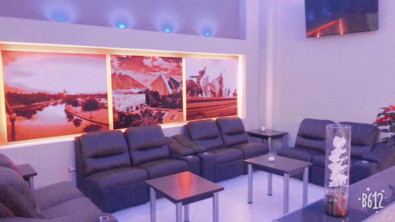 מונטריי Hotel Plaza Arteaga מראה חיצוני תמונה